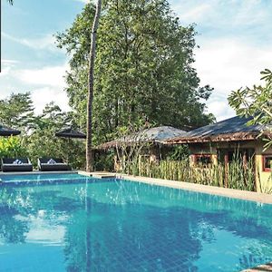 The Privilege Hotel Ezra Beach Villas (Adults Only)